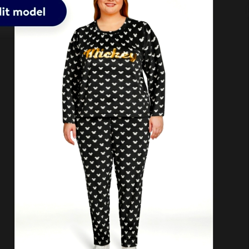 Disney Velour Gold Mickey Novelty Print Lounge Pajama Sleepwear Set 2X 18-20W